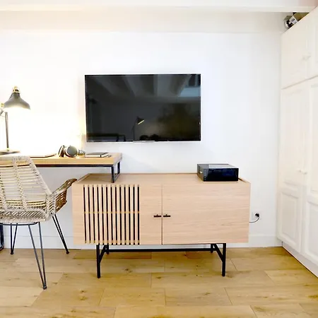 Helder Cozy In Hyper-center * 比亚里茨